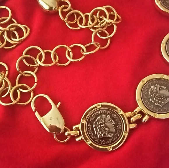 Accessories - Coin  Belt☆☆ NWOT● On Hold ●●